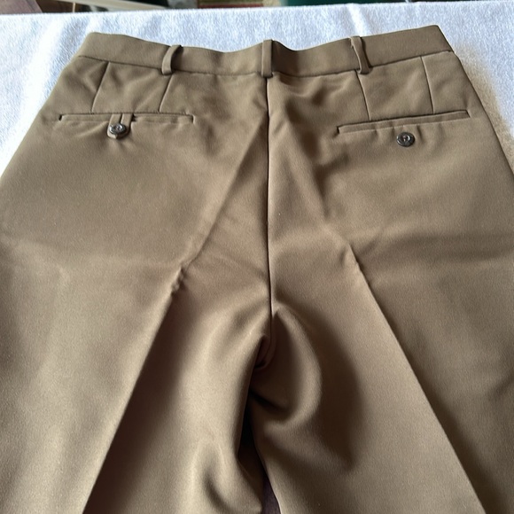 3 for 1 price:  Bundle of 3 pair of men’s Dockers pants. All pairs Size 30x30. - Picture 4 of 15